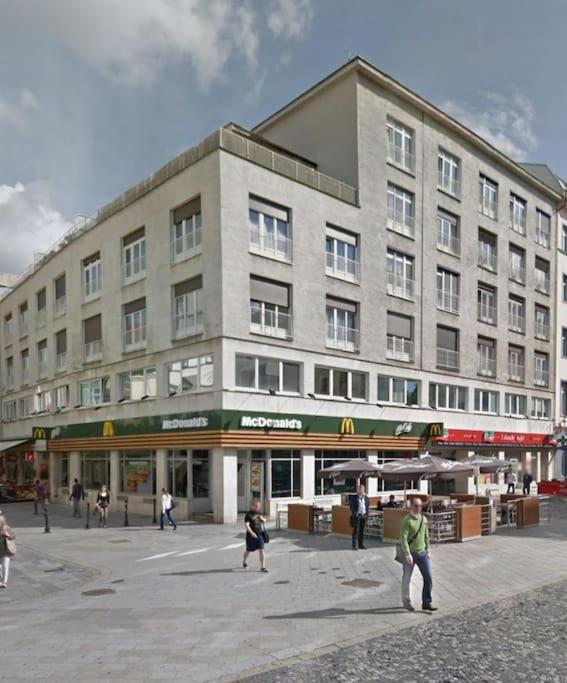 City Apartment Bratislava Eksteriør billede